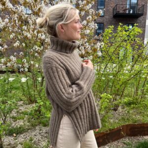 Mönster: Hazel Sweater, PetiteKnit